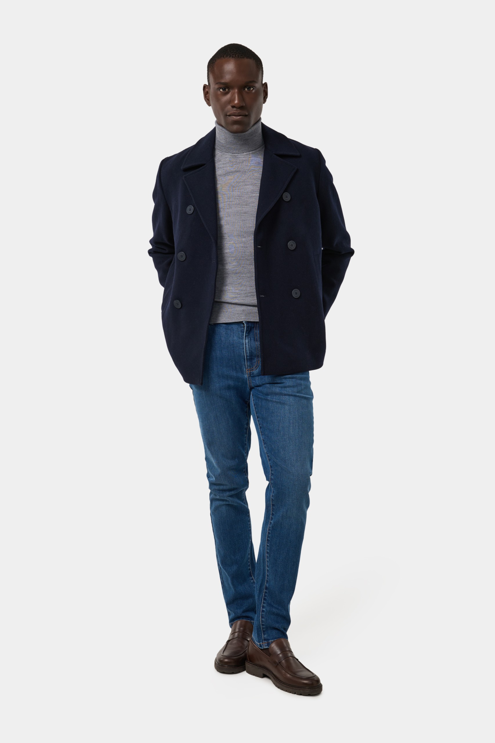 Sobretodo tipo chaqueta cruzada