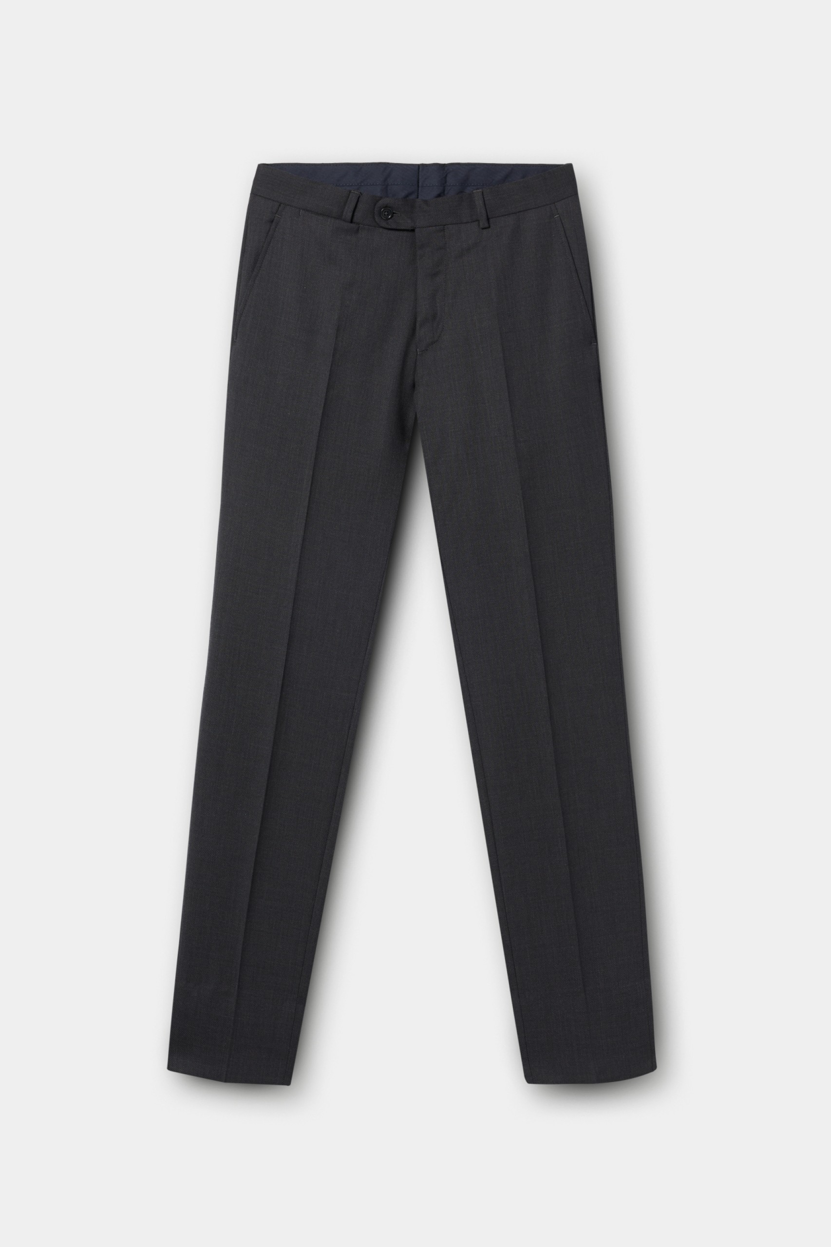 Traje slim fit clásico