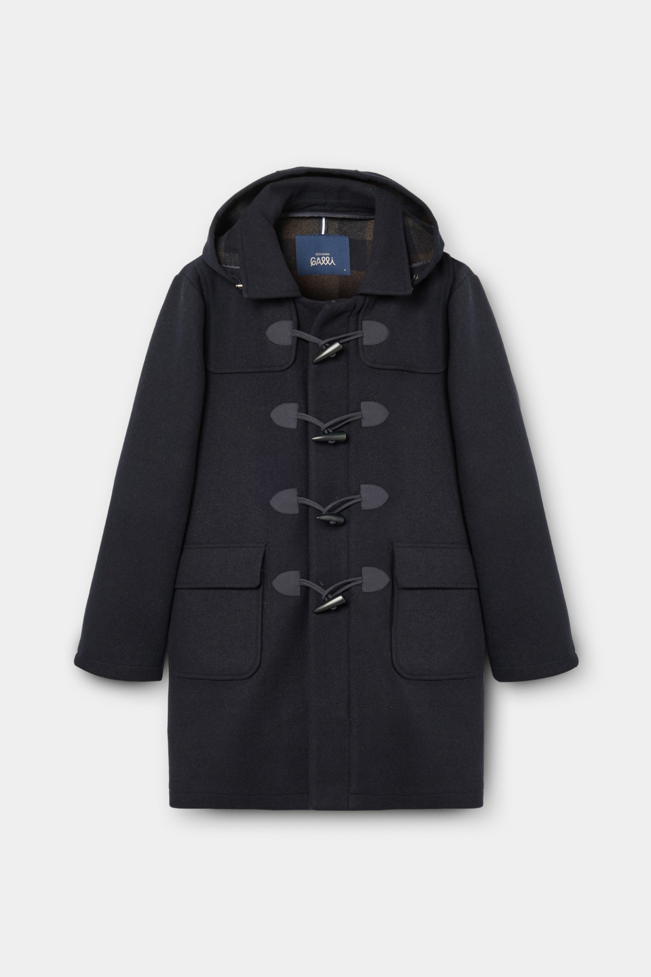 Sobretudo com capuz e alamares