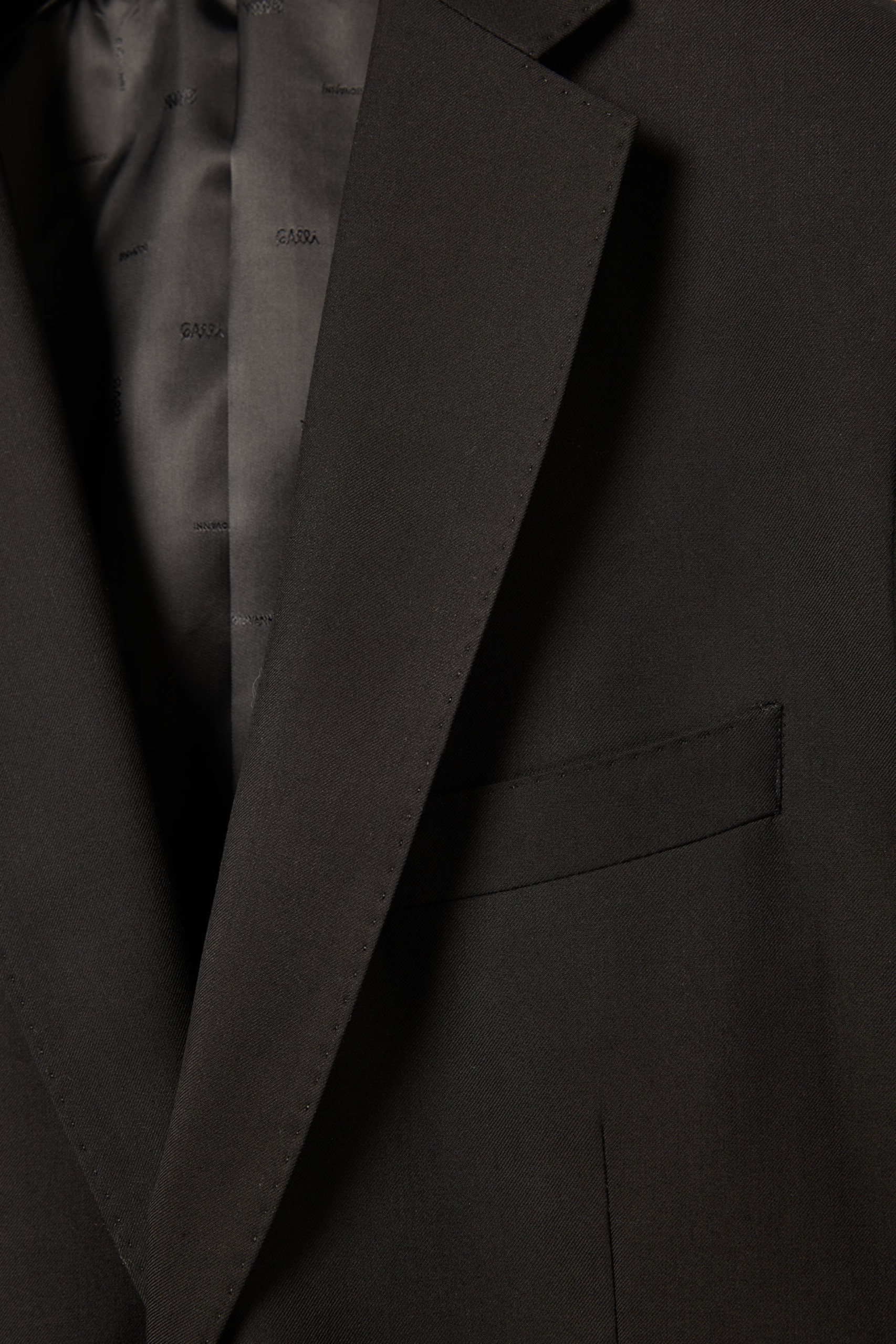 Traje clásico de corte regular