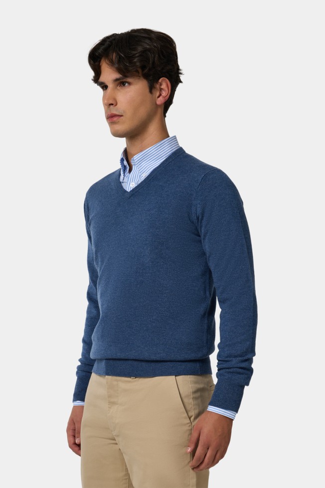 Jersey de cuello en V con lana azul Jersey de cuello en V con lana azul