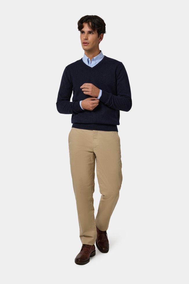 Camisola decote V com lã azul-marinho Camisola decote V com lã azul-marinho