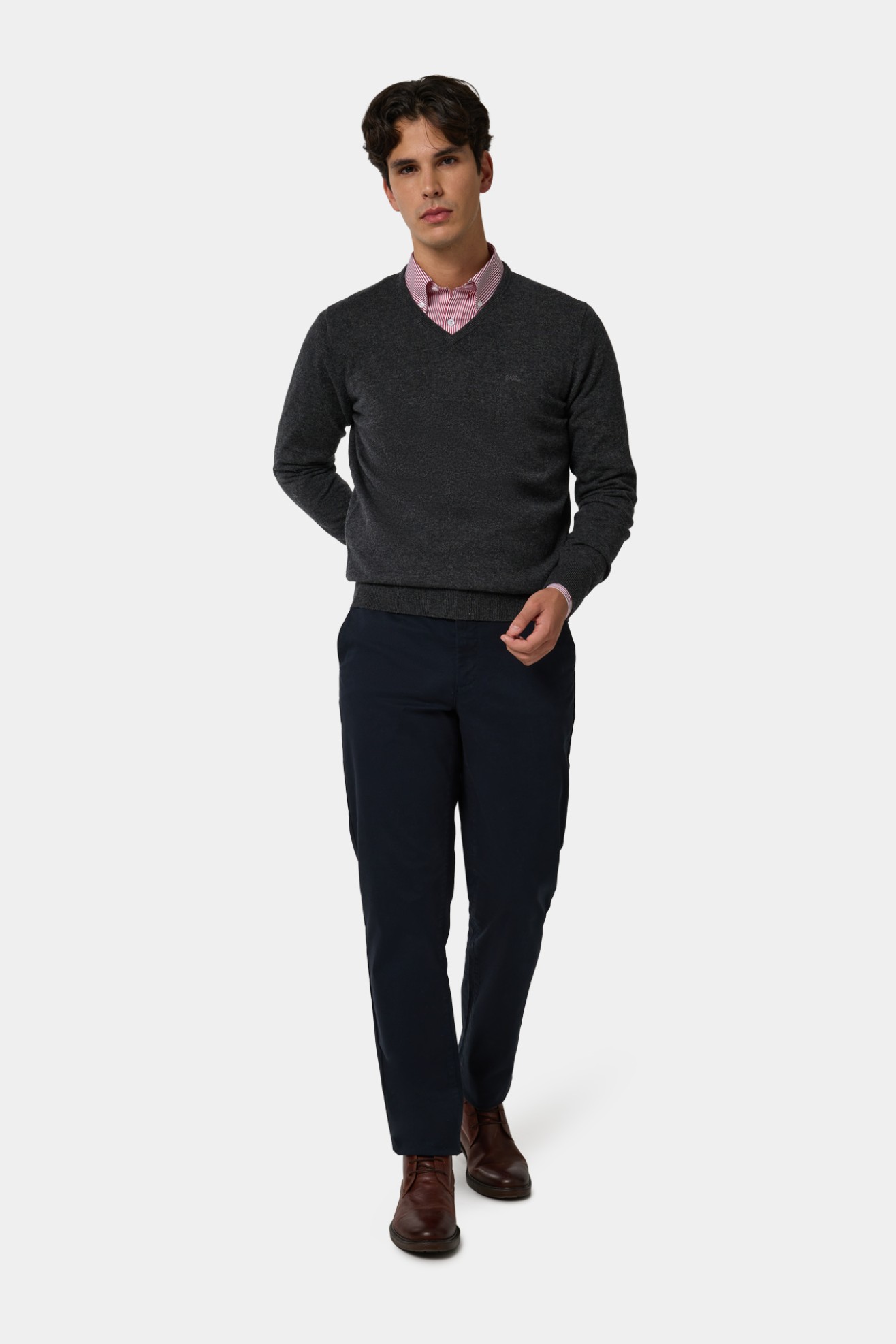 Camisola decote V com l� cinzenta