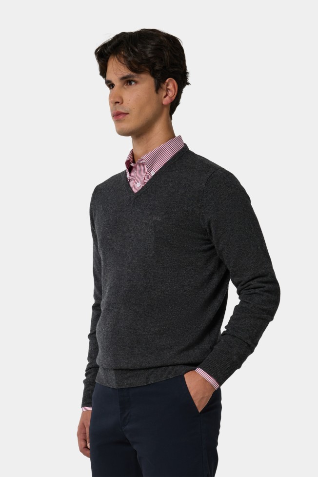 Jersey de cuello en V con lana gris