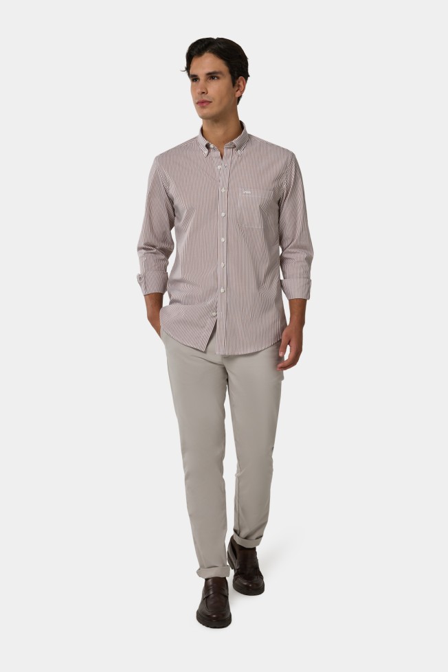Camisa às riscas regular fit Camisa às riscas regular fit