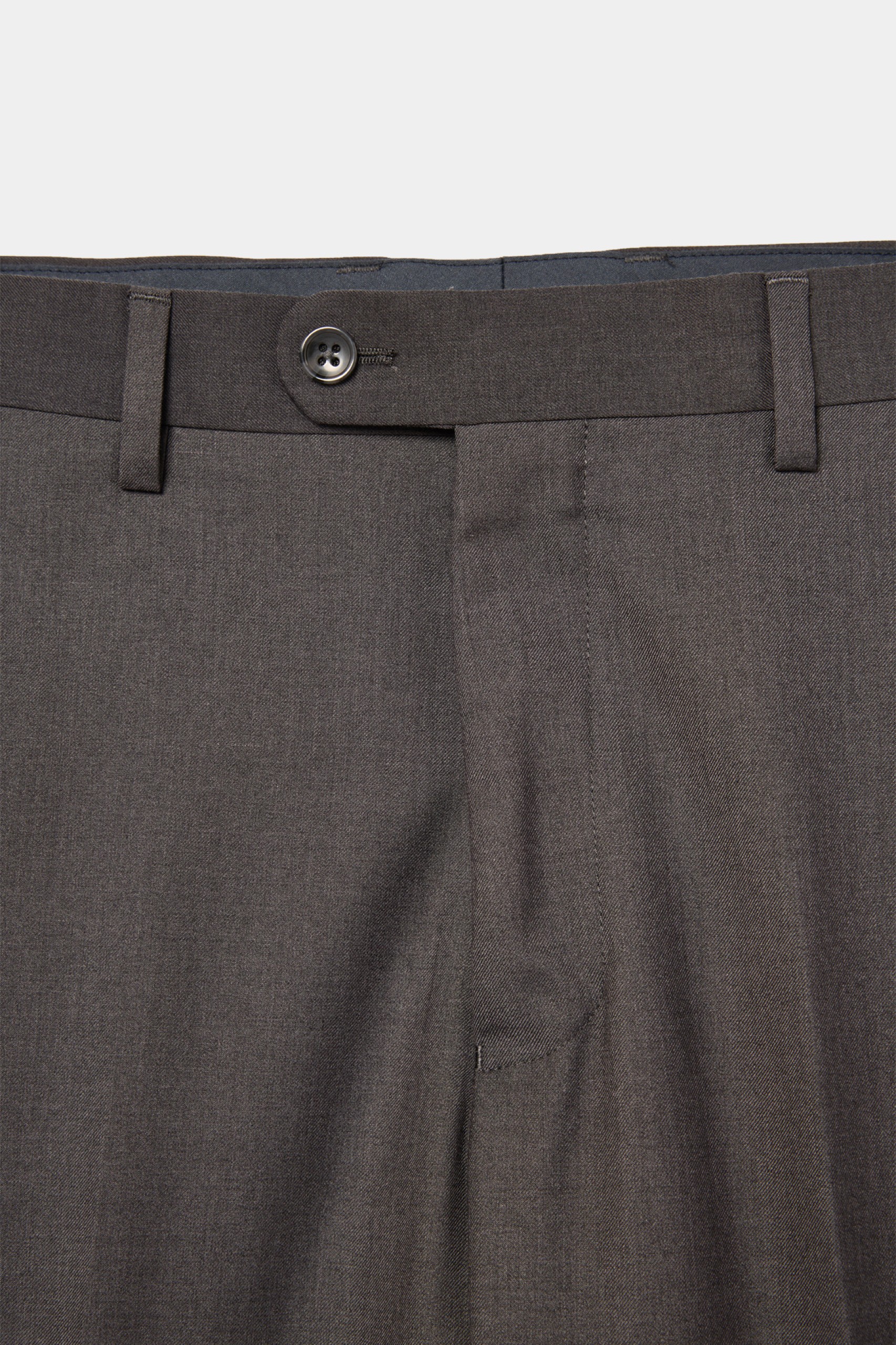 Pantalones clásicos de corte regular