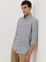Camisa �s riscas popeline regular fit