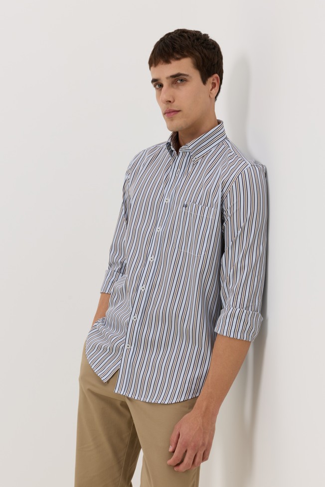 Camisa às riscas popeline regular fit Camisa às riscas popeline regular fit