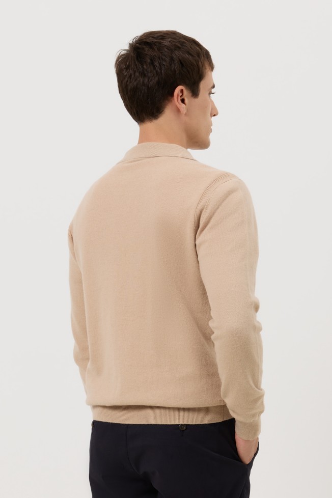 Polo de corte regular 