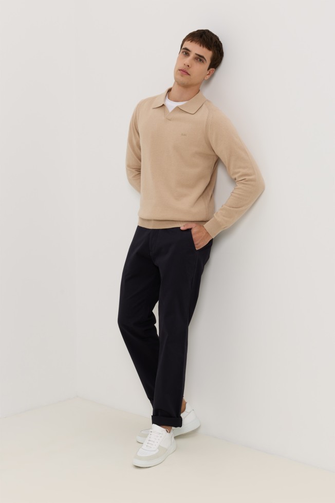 Polo de corte regular 