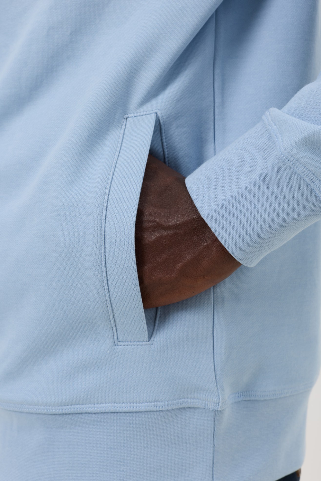 Sweatshirt com capuz 