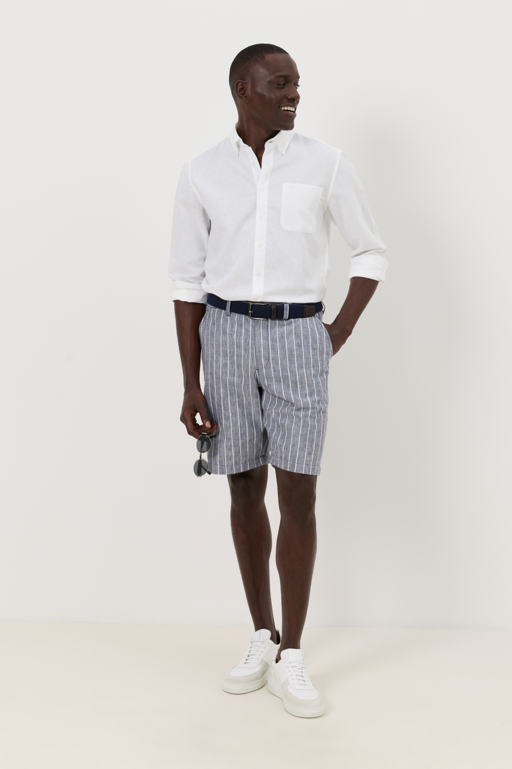 Calções bermuda às riscas regular fit