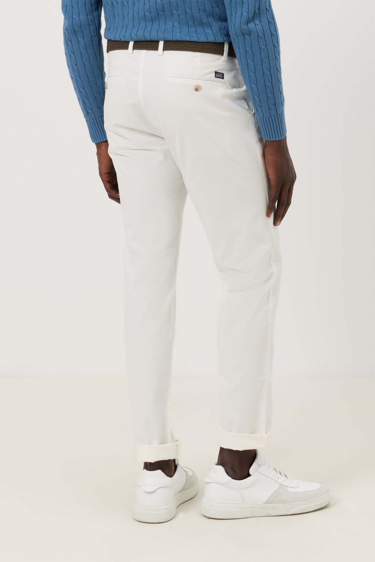 Cal�as chino slim fit em algod�o