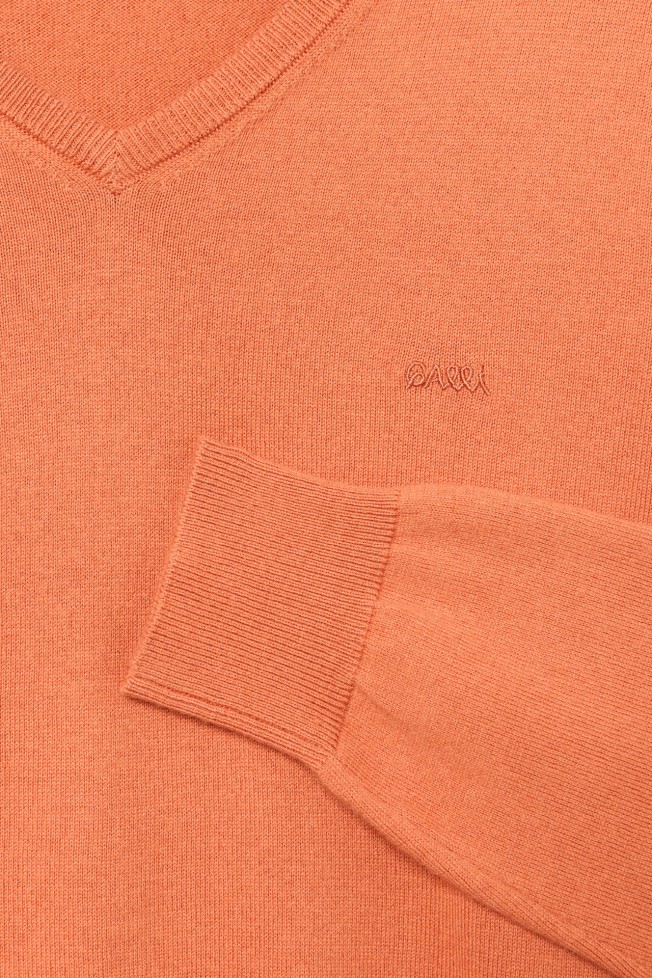 Jersey naranja con cuello en V Jersey naranja con cuello en V