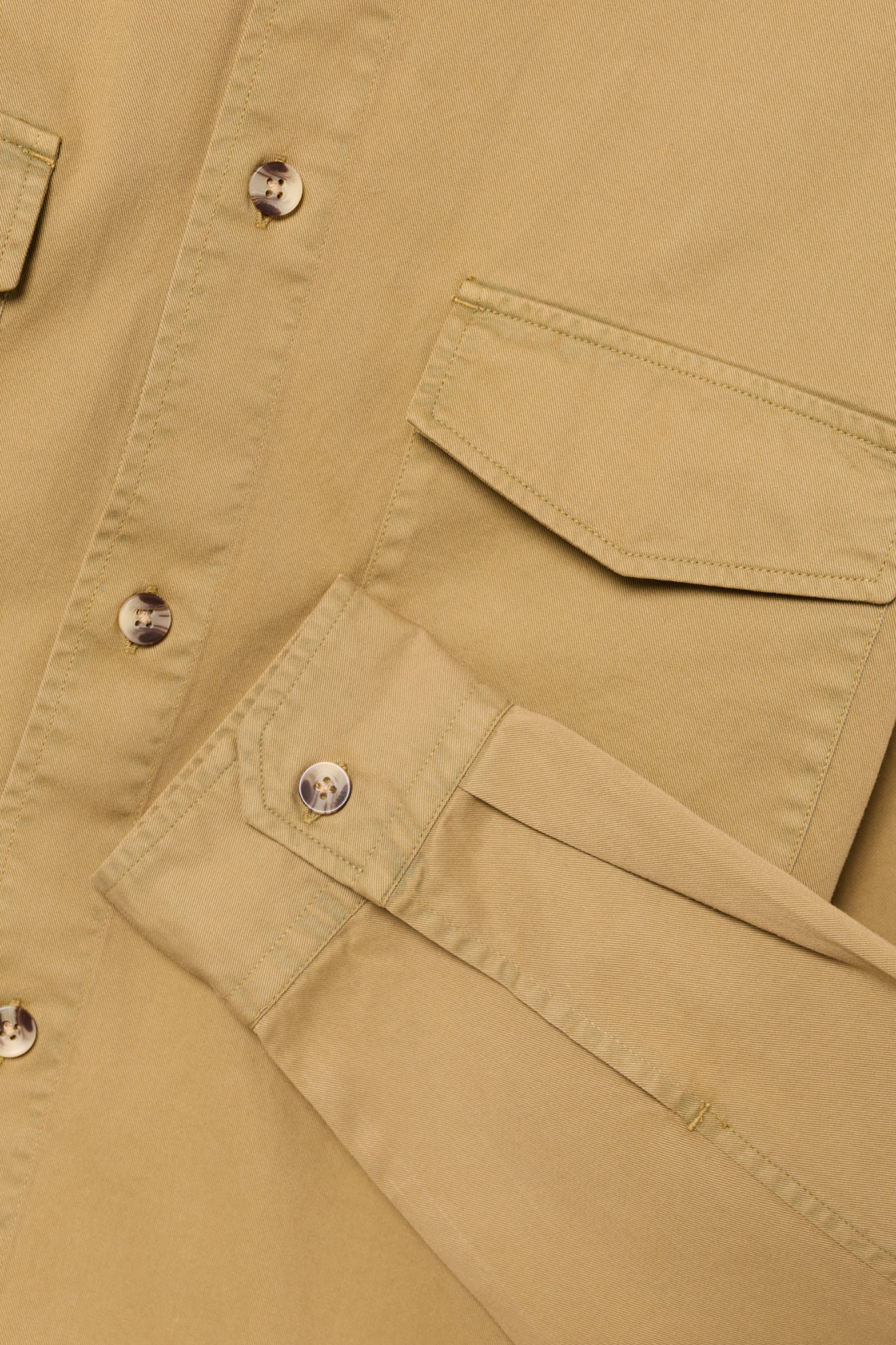 Overshirt em algodão