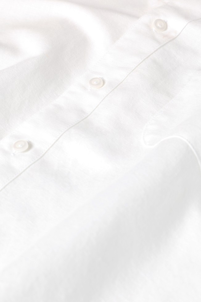 Camisa regular fit em linho e algod�o