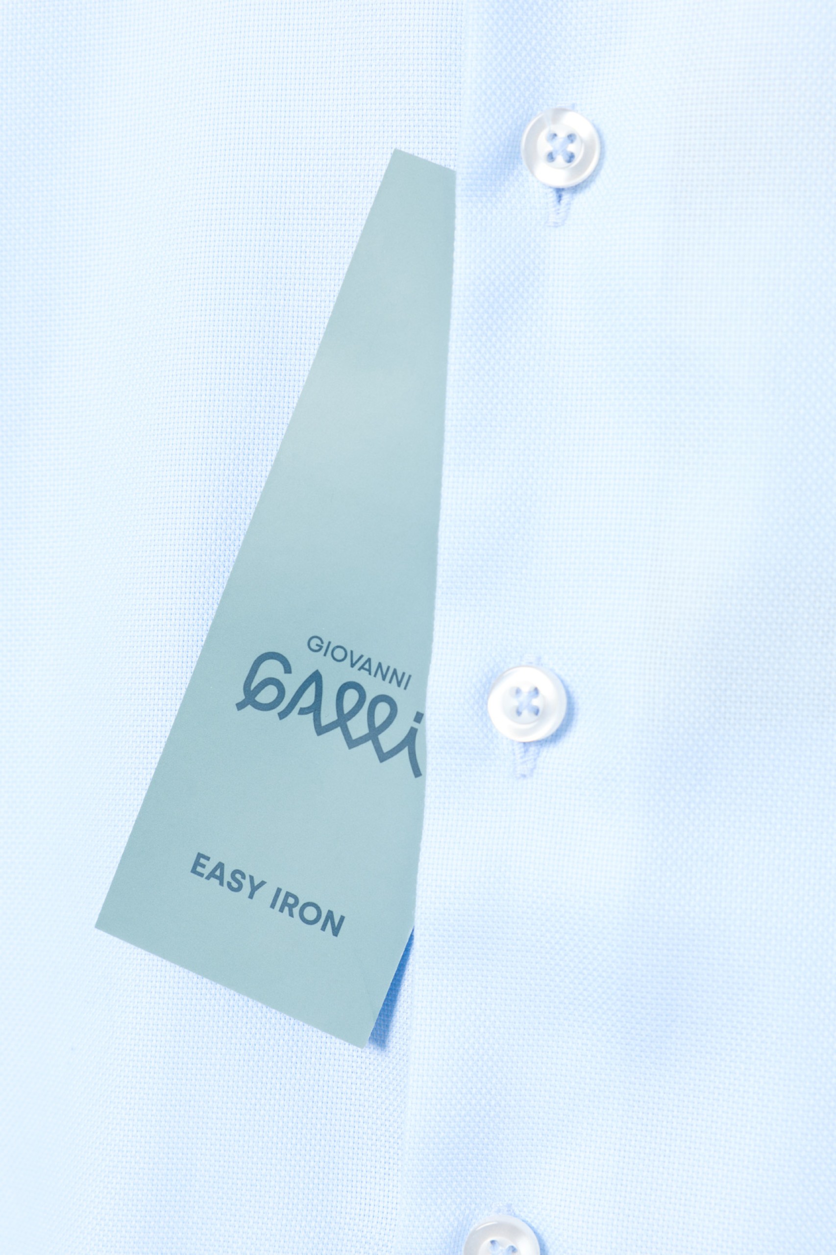 Camisa clásica slim fit easy iron