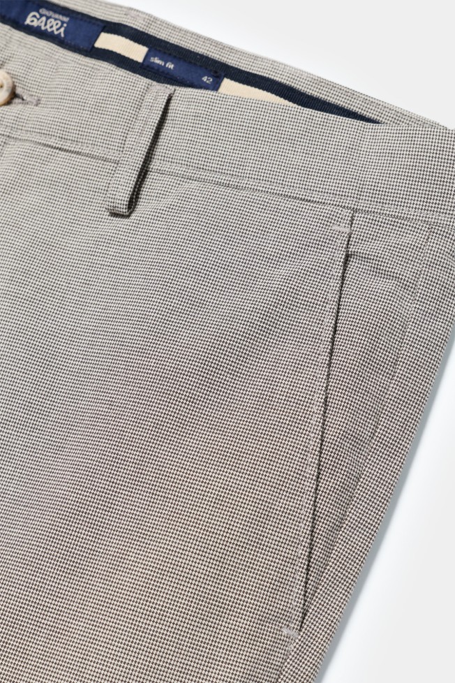 Calças chino slim fit Calças chino slim fit