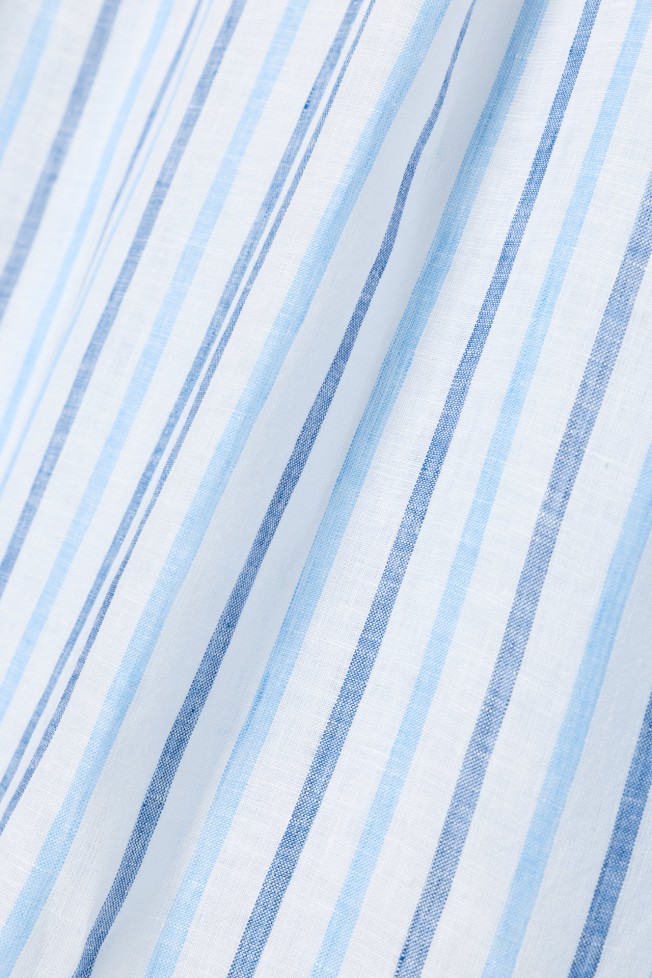 Camisa em linho regular fit Camisa em linho regular fit