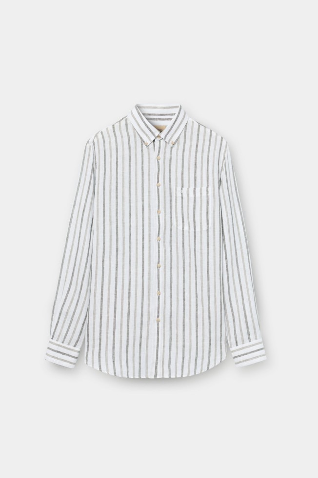 Camisa em linho regular fit