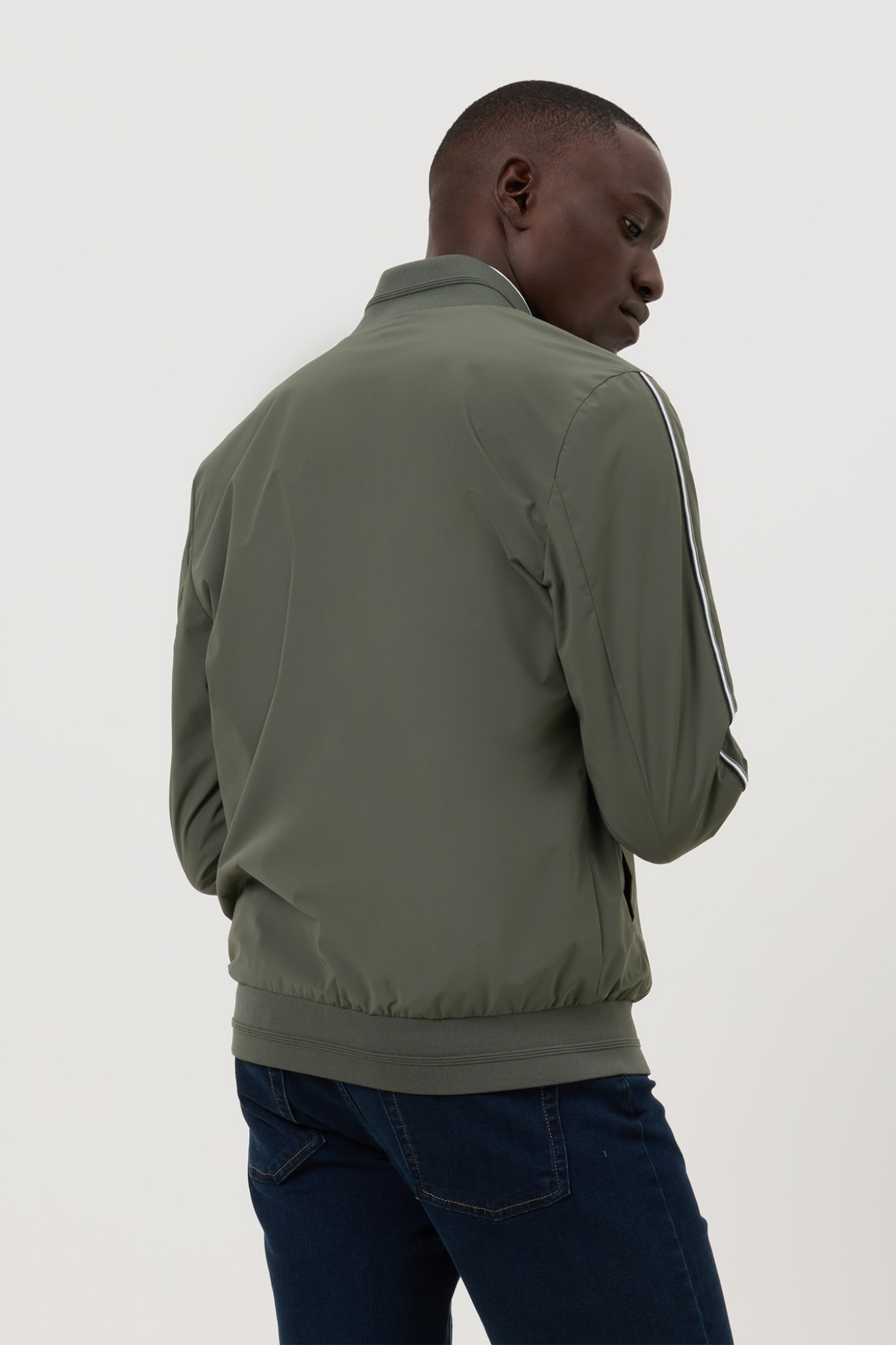 Blus�o Bomber