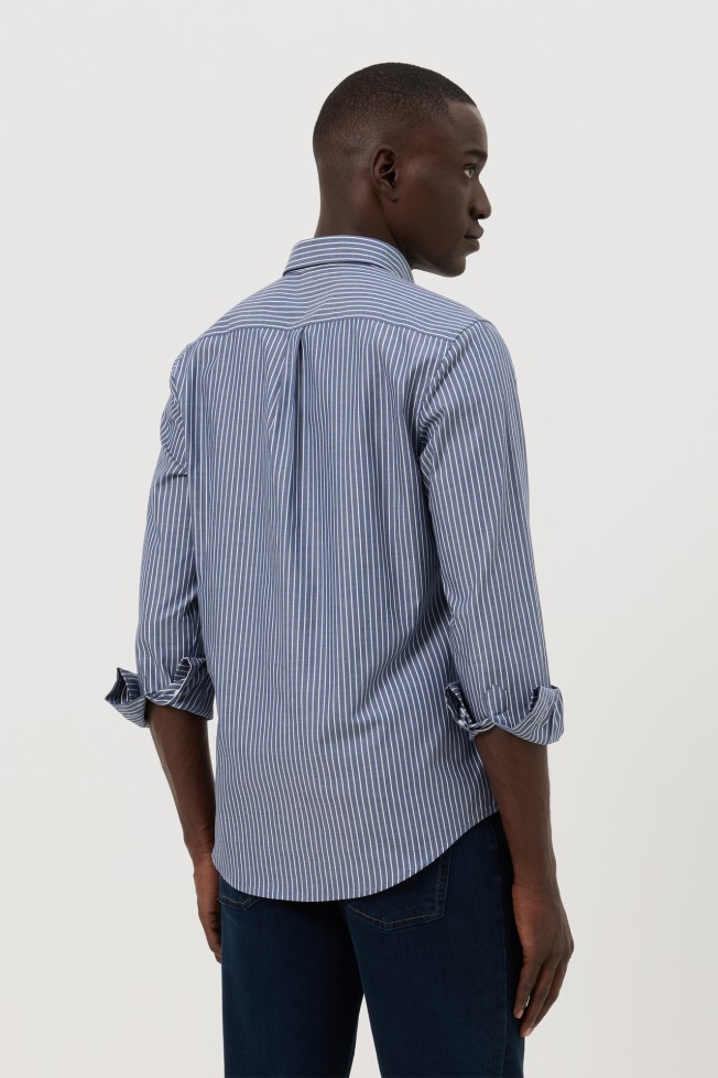 Camisa às riscas regular fit Camisa às riscas regular fit