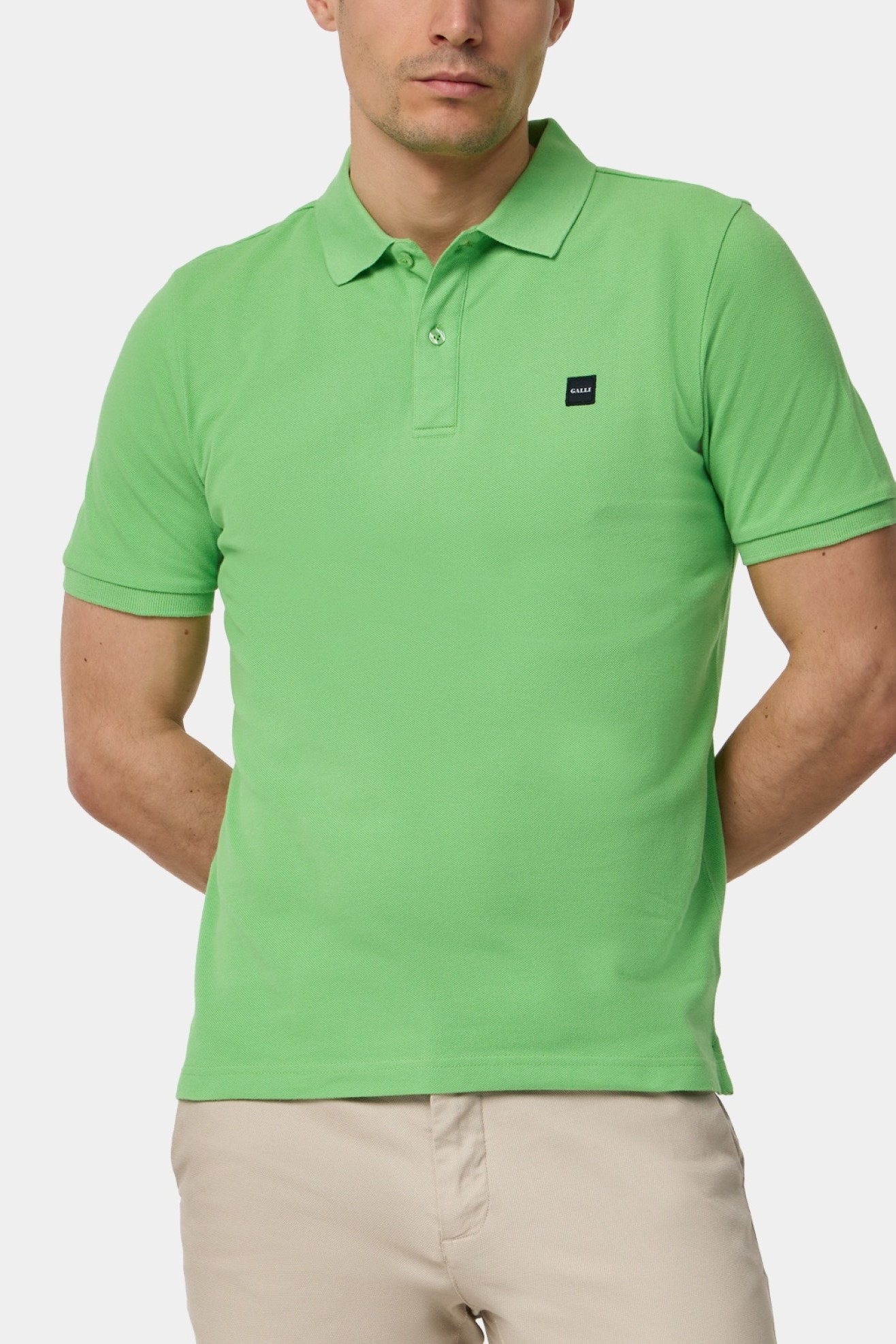 Polo piqu� manga curta