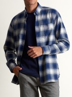 Camisa desportiva cintada