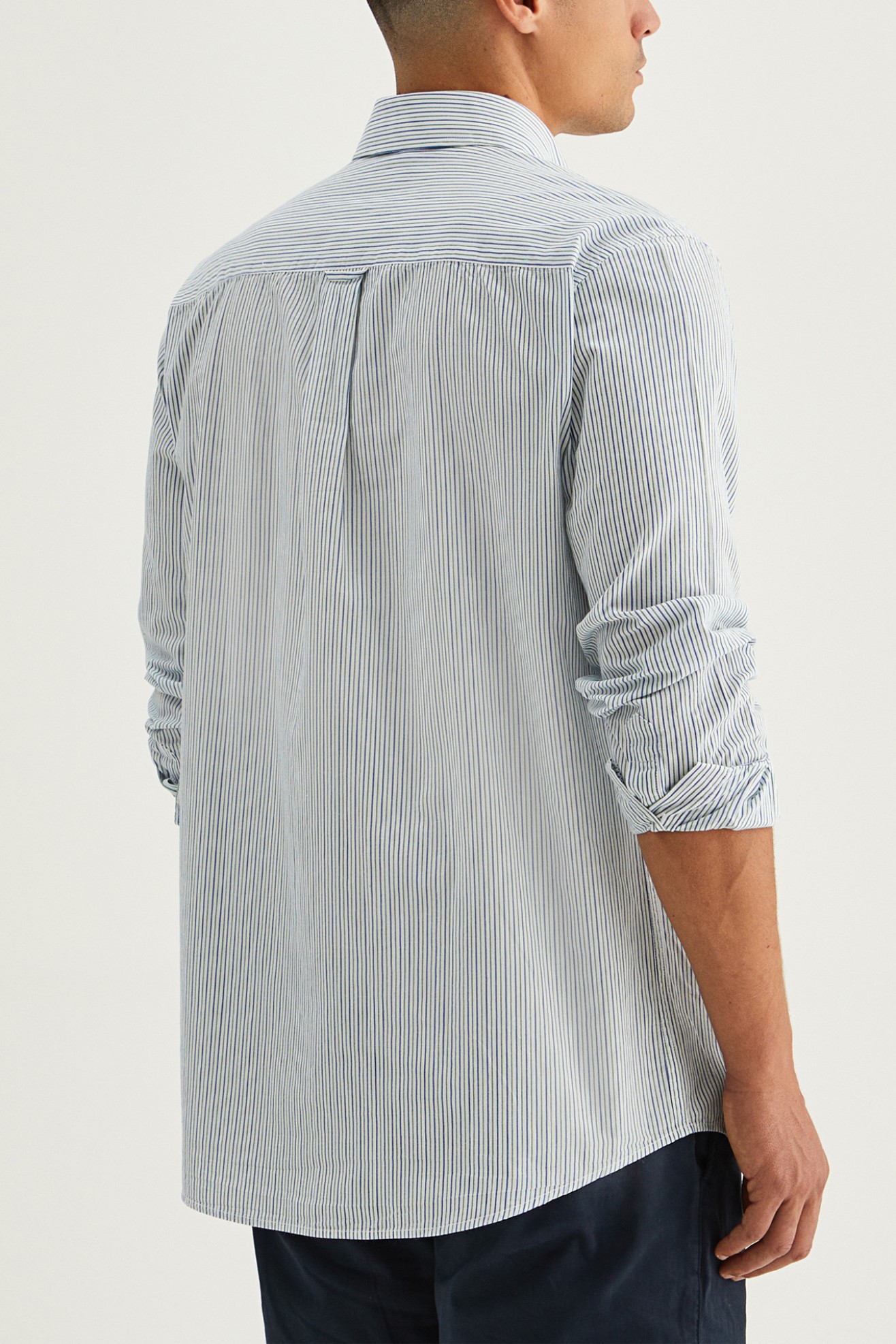 Camisa �s riscas regular fit