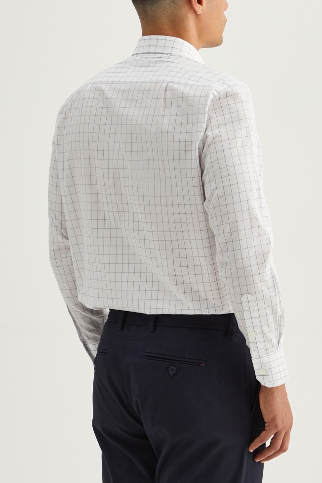 Camisa clássica regular fit Camisa clássica regular fit