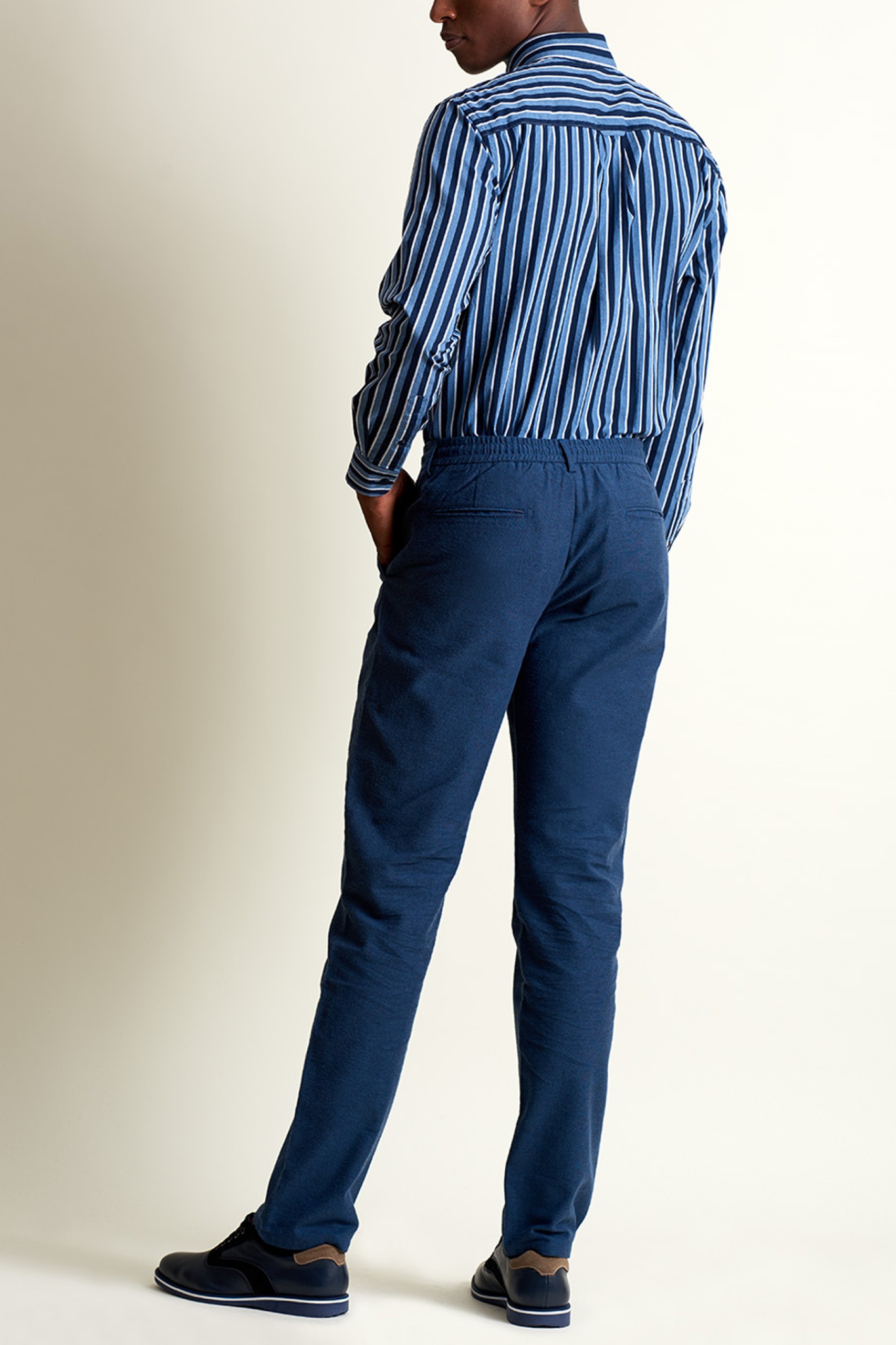 CALÇA CASUAL SLIM FIT