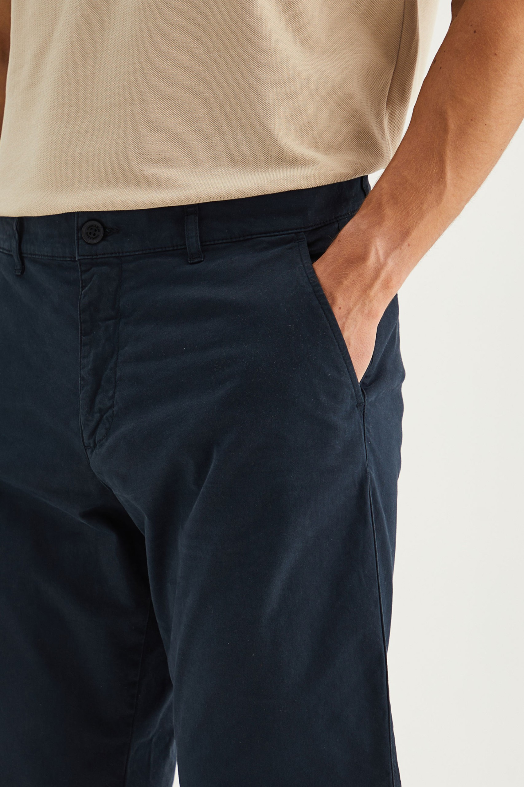 Pantalón chino regular fit