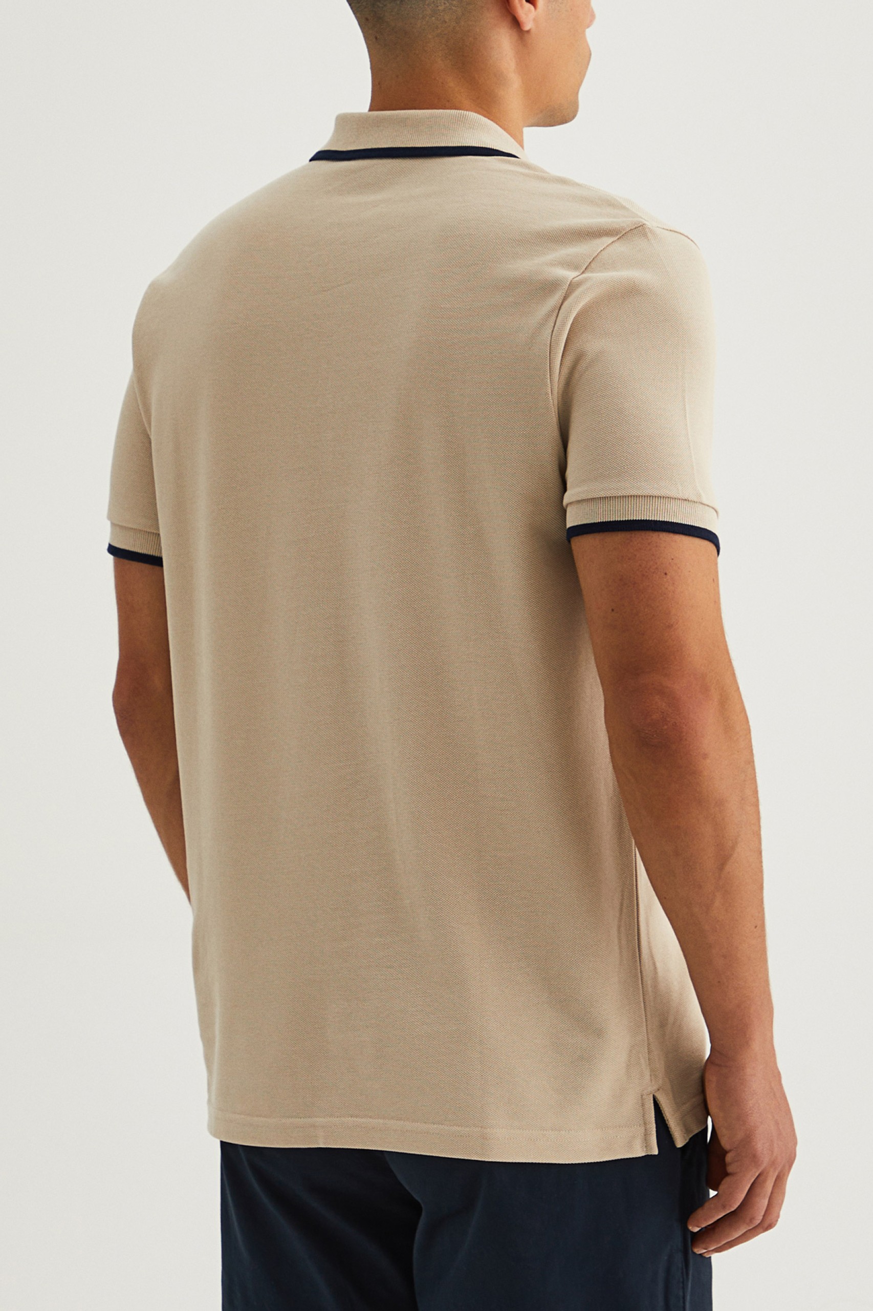 Polo piqué 100% algodão