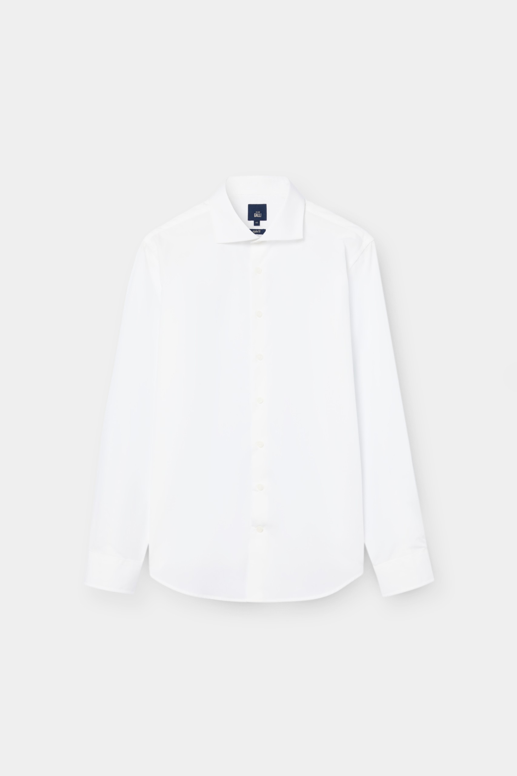 Camisa clásica de corte regular