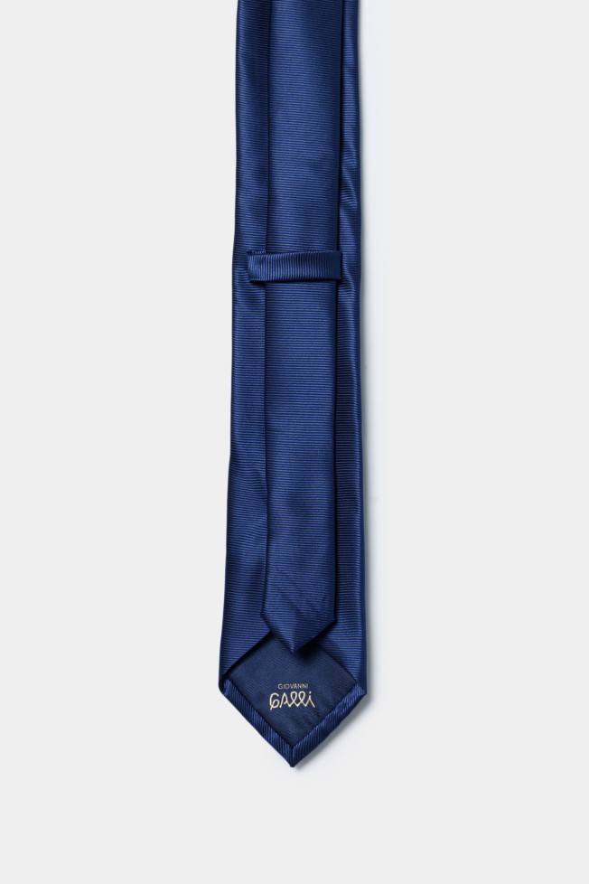 Conjunto Len�o e gravata 