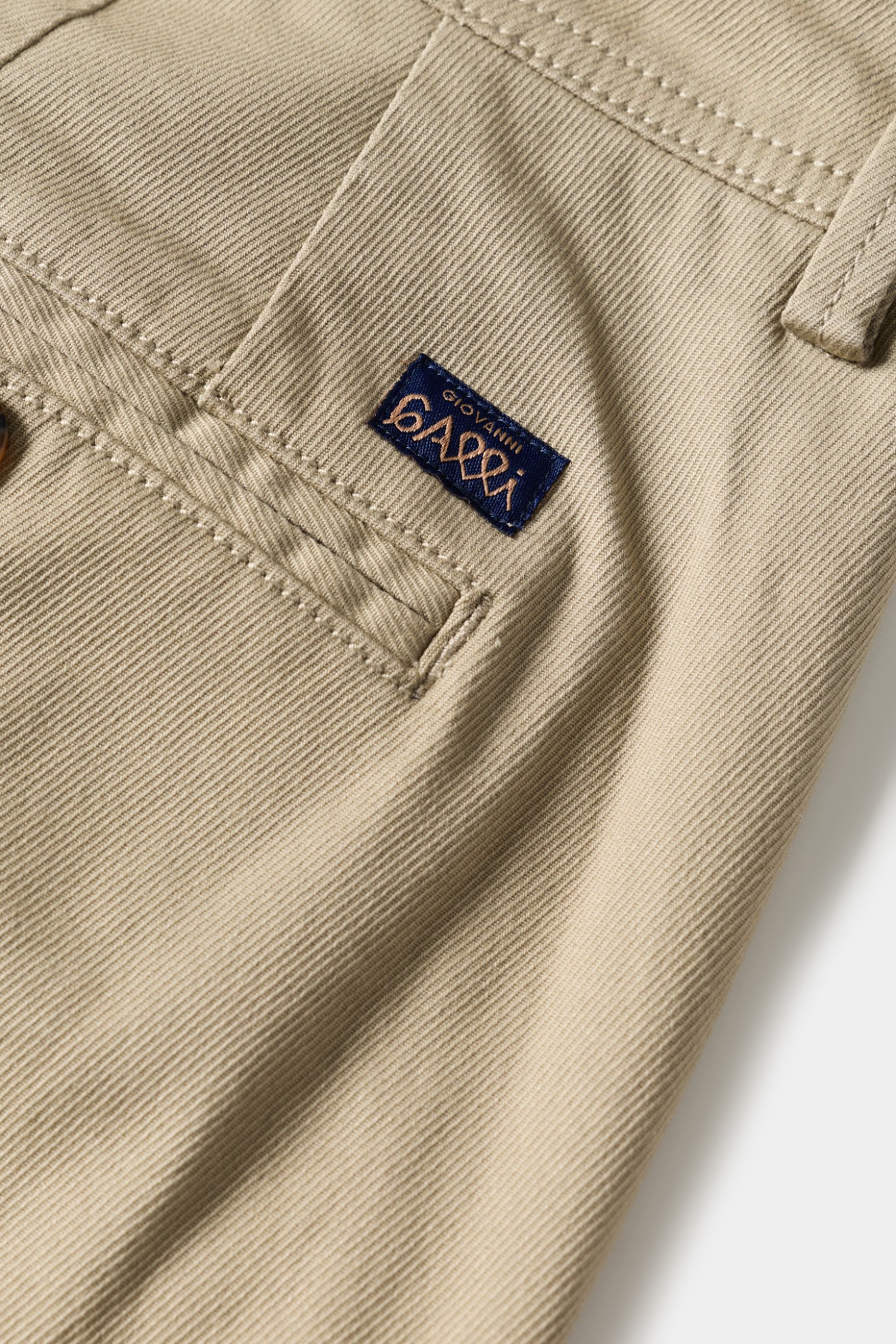 Pantalones chinos de corte regular 