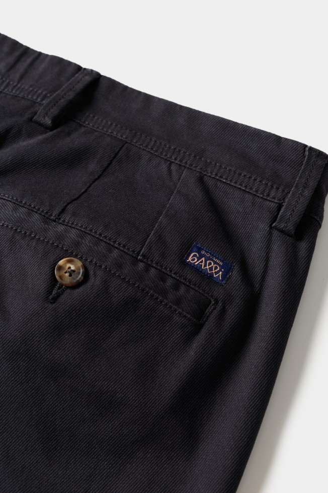 Pantalones chinos de corte regular 