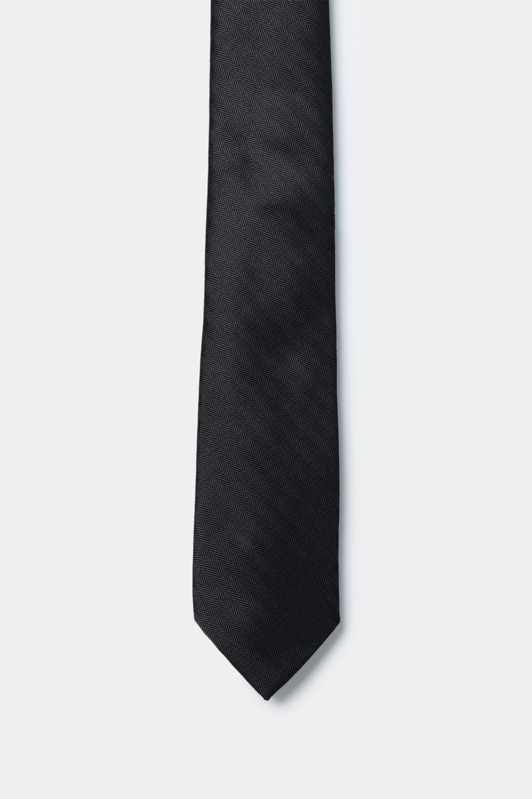 Corbata negra con estampado de espiga
