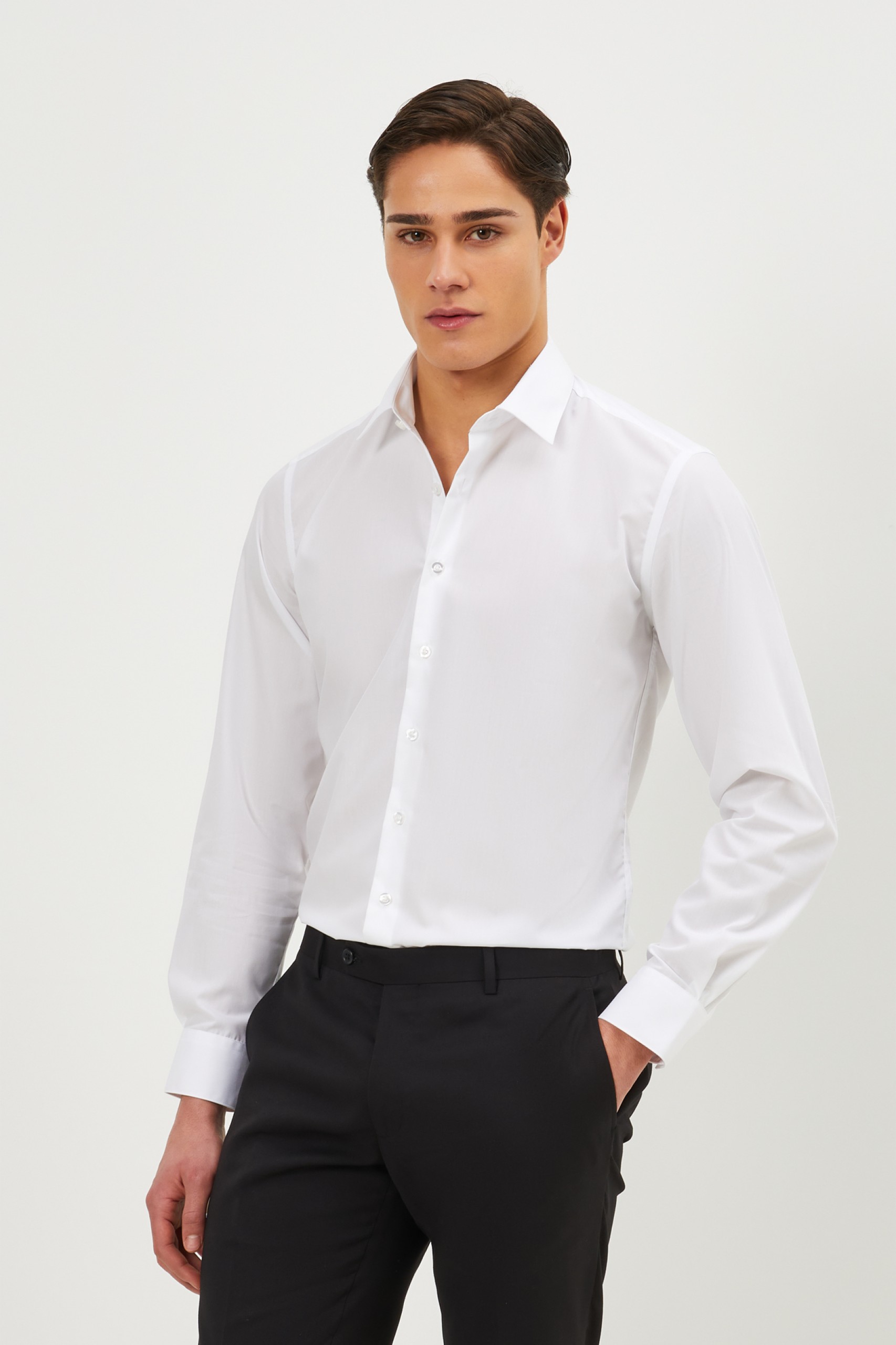 Camisa clásica slim fit Non Iron