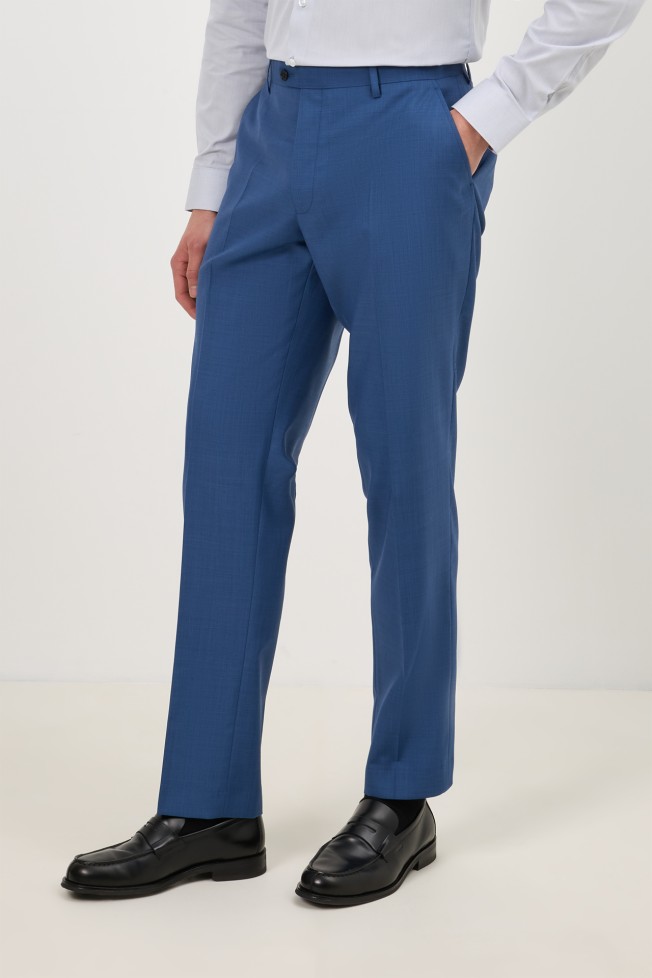 Fato cl�ssico regular fit em l�
