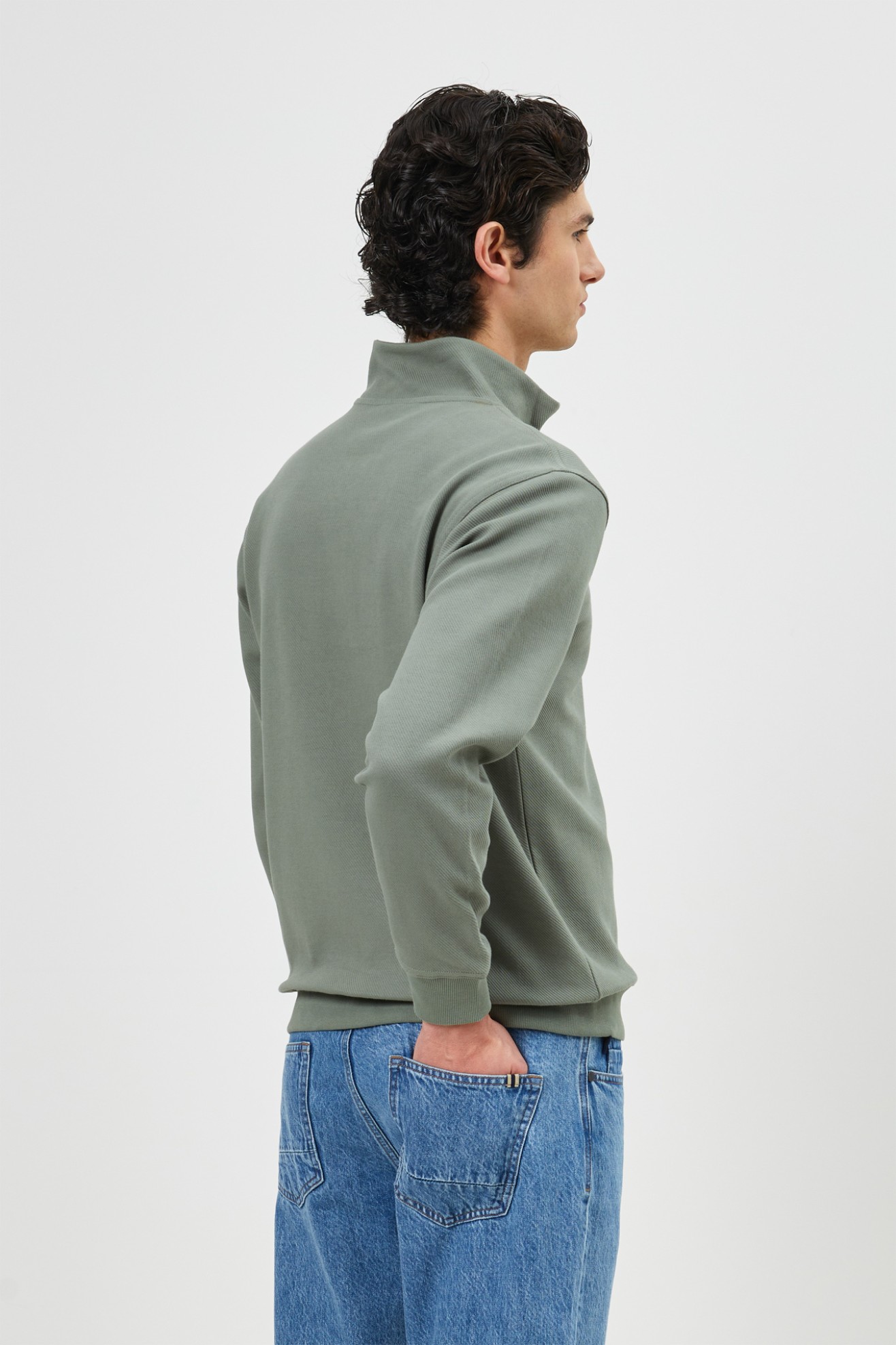 Camisola de malha com fecho