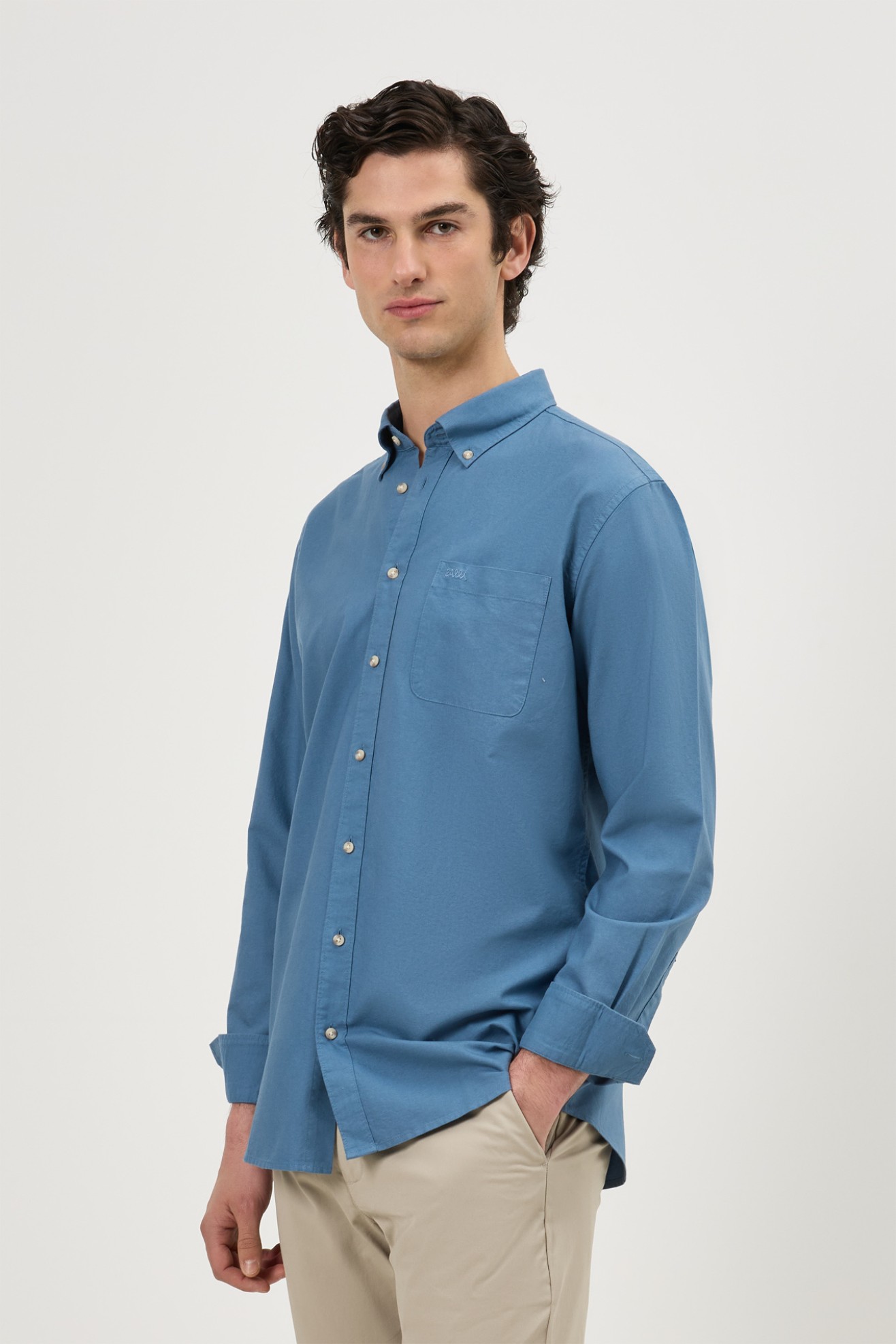 Camisa regular fit em algod�o