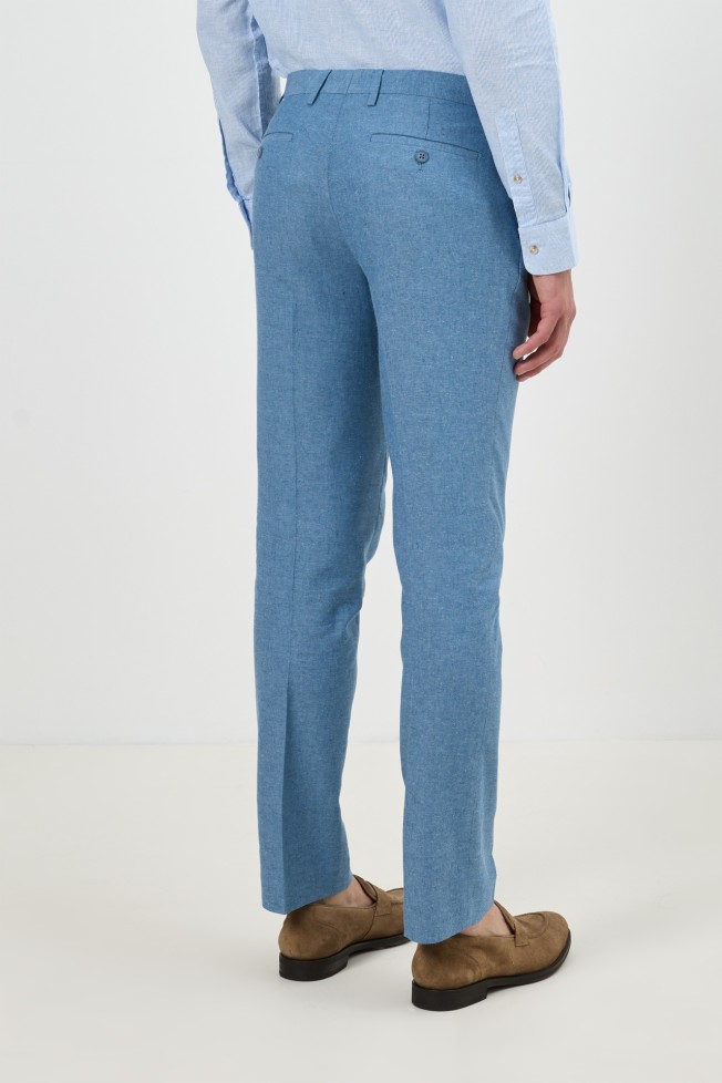 Fato cl�ssico em algod�o e linho slim fit