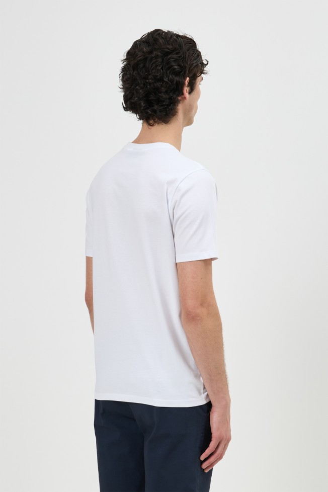 T-shirt estampada em algodão T-shirt estampada em algodão