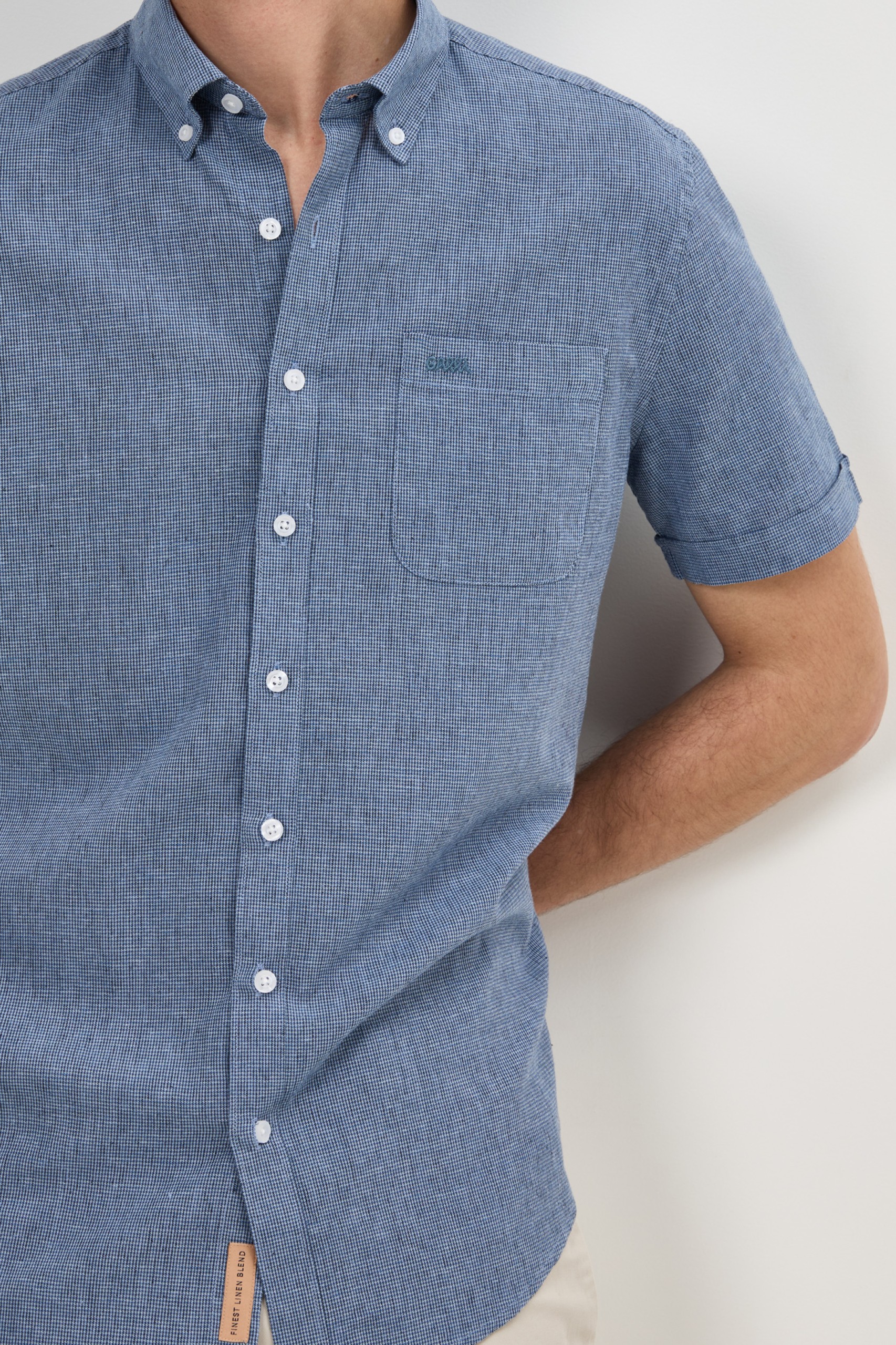 Camisa de cuadros pequeños de lino y algodón
