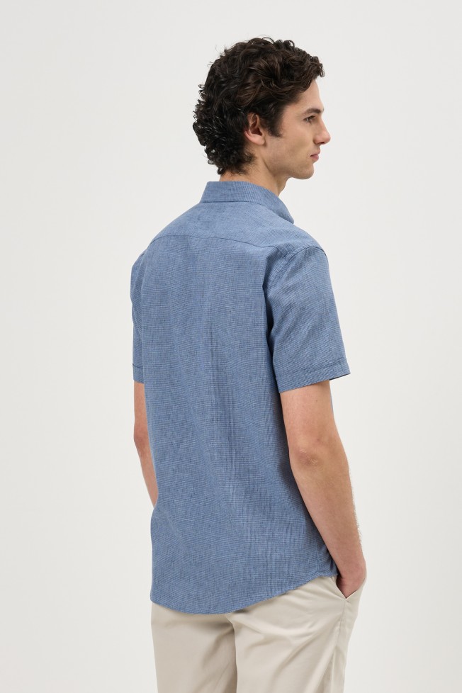 Camisa micro xadrez em linho e algod�o