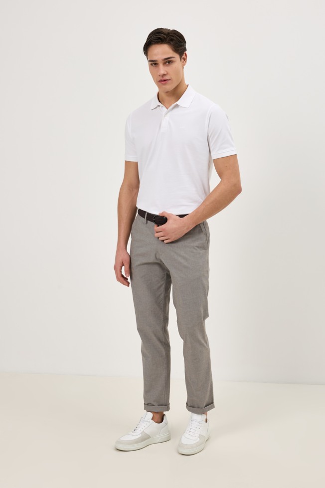 Calças chino slim fit Calças chino slim fit