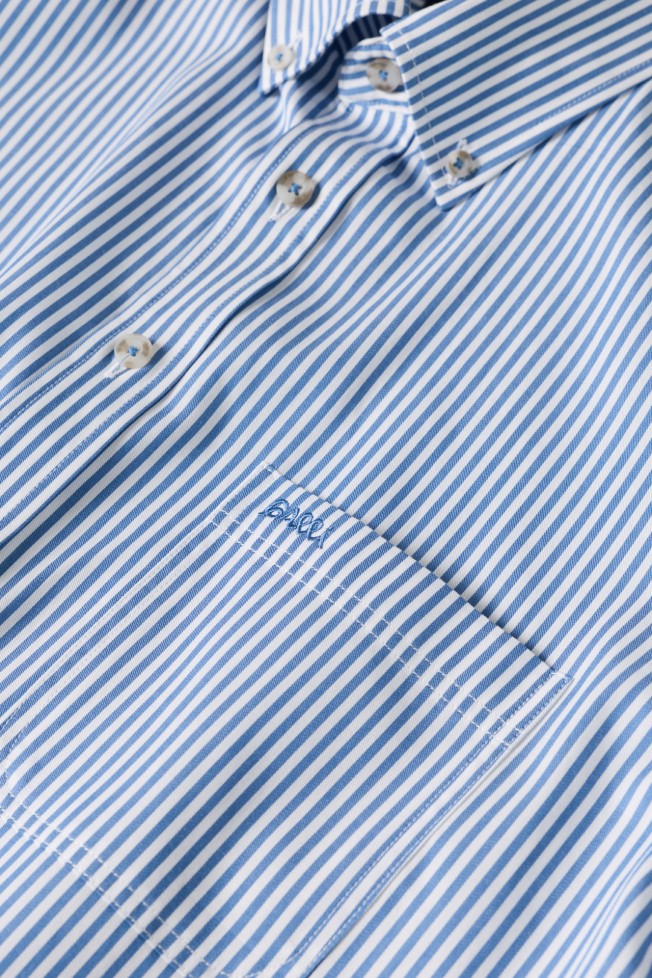 Camisa às riscas regular fit Camisa às riscas regular fit