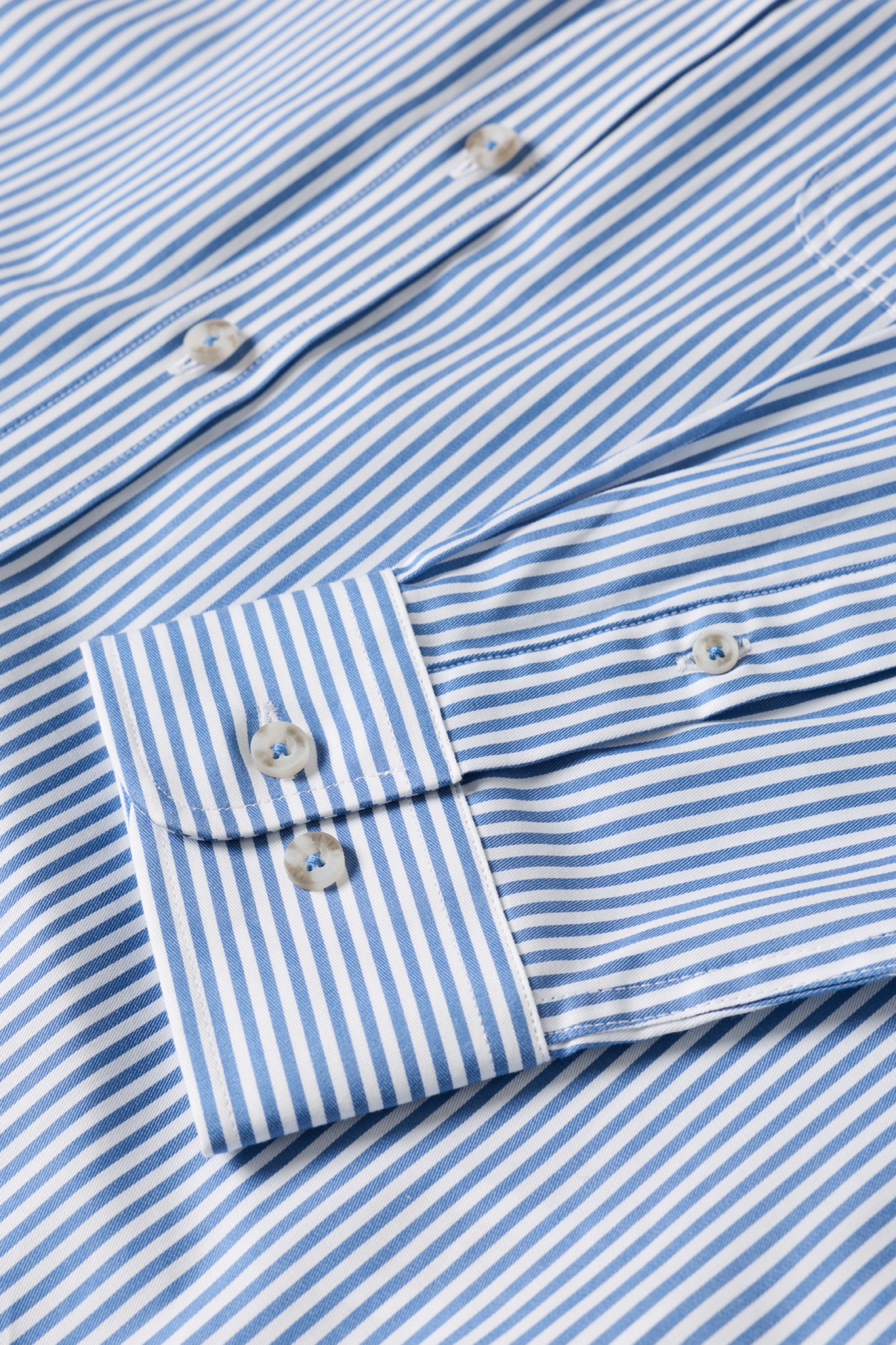 Camisa a rayas de corte regular