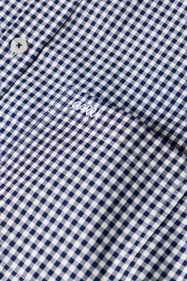 Camisa xadrez regular fit em azul-marinho Camisa xadrez regular fit em azul-marinho